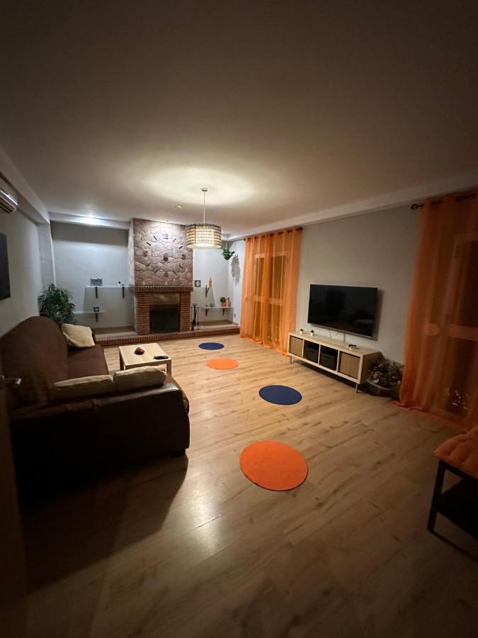 Apartamentos Adrian Jerez de la Frontera Exterior foto